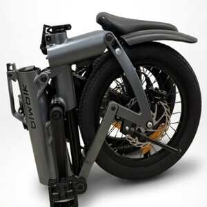 Bicicleta eléctric Biwbik Rubus 250w color gris y plegada